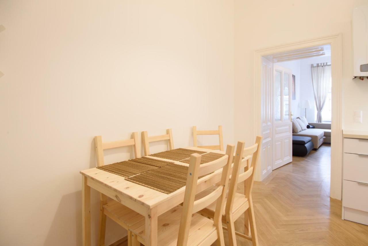 City - Landstrasse Apartment